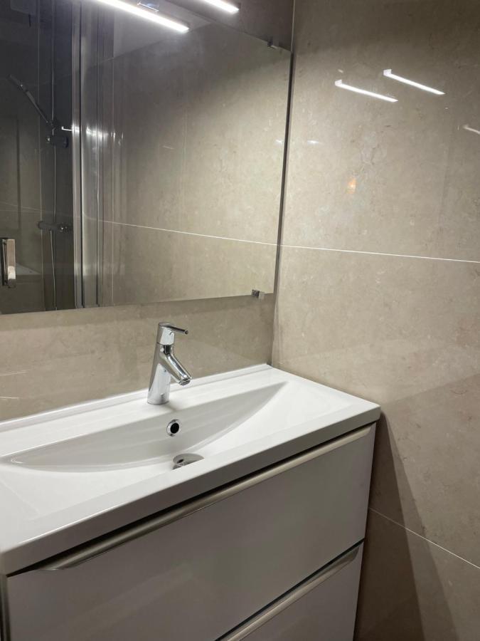Apartamento Sole Mia, Appt 2/4Pers Au Coeur De Bormes Exterior foto